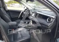 2016 Toyota RAV4 photo