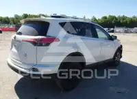 2016 Toyota RAV4 фото