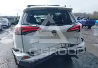 2016 Toyota RAV4 фото