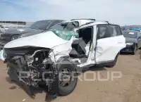 2016 Toyota RAV4 photo