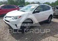 2016 Toyota RAV4 photo