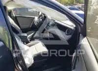 2016 Toyota RAV4 photo