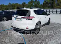 2016 Toyota RAV4 фото