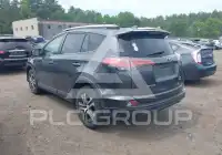 2016 Toyota RAV4 фото