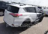 2016 Toyota RAV4 фото