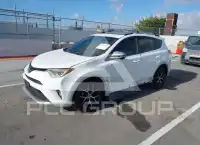 2016 Toyota RAV4 photo