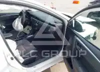 2016 Toyota COROLLA фото