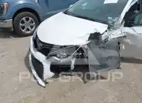 2016 Toyota COROLLA фото