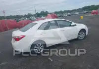2016 Toyota COROLLA фото