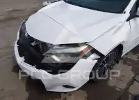 2016 Toyota COROLLA фото