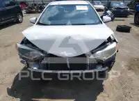 2016 Toyota COROLLA фото