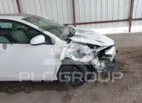2016 Toyota COROLLA фото