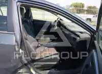 2016 Toyota COROLLA фото