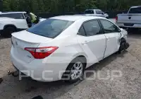 2016 Toyota COROLLA фото