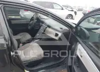 2016 Toyota COROLLA фото