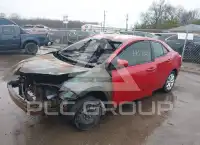 2016 Toyota COROLLA фото
