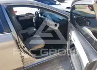2016 Toyota COROLLA фото