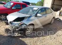2016 Toyota COROLLA фото