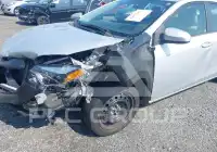2016 Toyota COROLLA фото