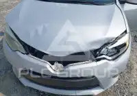 2016 Toyota COROLLA фото