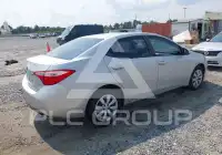 2016 Toyota COROLLA фото