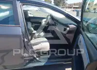2016 Toyota COROLLA фото