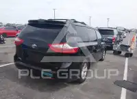 2016 Toyota SIENNA фото