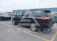 2016 Toyota SIENNA photo