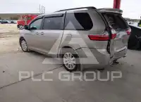 2016 Toyota SIENNA фото