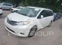 2016 Toyota SIENNA фото