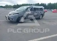 2016 Toyota SIENNA фото