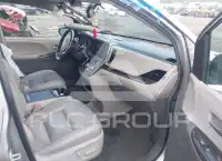 2016 Toyota SIENNA фото