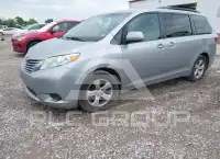 2016 Toyota SIENNA фото