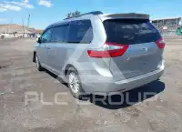 2016 Toyota SIENNA фото