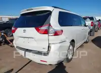 2016 Toyota SIENNA фото