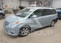 2016 Toyota SIENNA фото