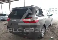 2016 Toyota SIENNA фото