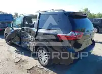 2016 Toyota SIENNA фото
