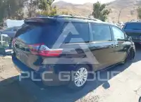 2016 Toyota SIENNA фото