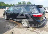 2016 Toyota SIENNA фото