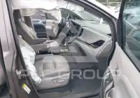 2016 Toyota SIENNA фото