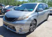2016 Toyota SIENNA фото