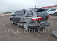 2016 Toyota SIENNA фото