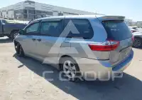2016 Toyota SIENNA фото