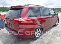 2016 Toyota SIENNA фото