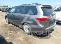 2016 Toyota SIENNA фото