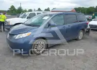 2016 Toyota SIENNA фото