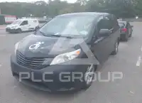 2016 Toyota SIENNA фото