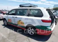 2016 Toyota SIENNA фото