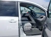 2016 Toyota SIENNA фото